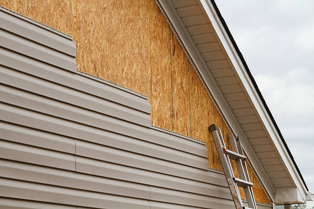 24/7 Emergency Siding Replacement experts in Kingston, WA